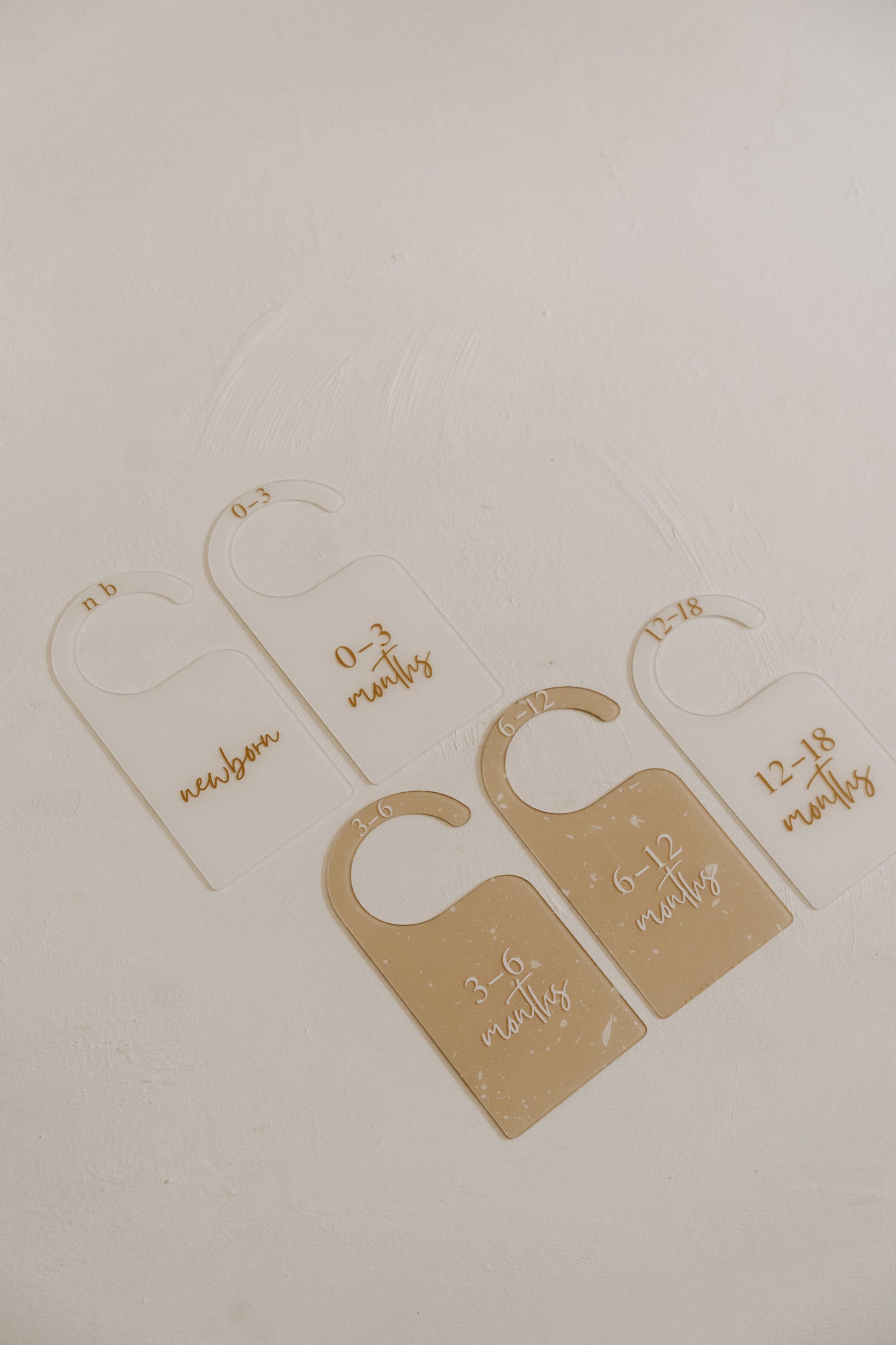 Closet Dividers | 5 Colours