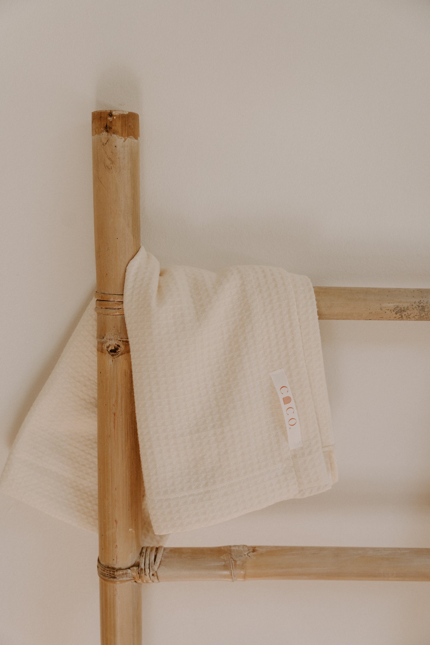 Honey Waffle Blankie | Off-White Muslin